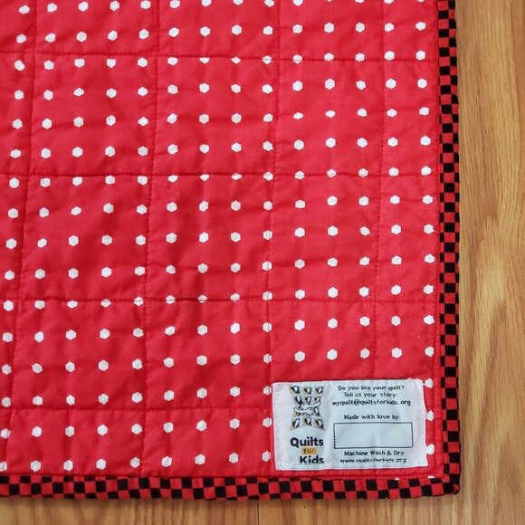 Handmade Mickey Minnie Mouse Patchwork Crib Wall Quilt Throw Blanket 35” x 41” - Picture 5 of 7